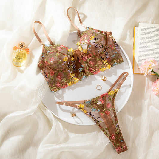 Floral Dream Lace Lingerie Set – lace lingerie product photo with close-up details – Velalace